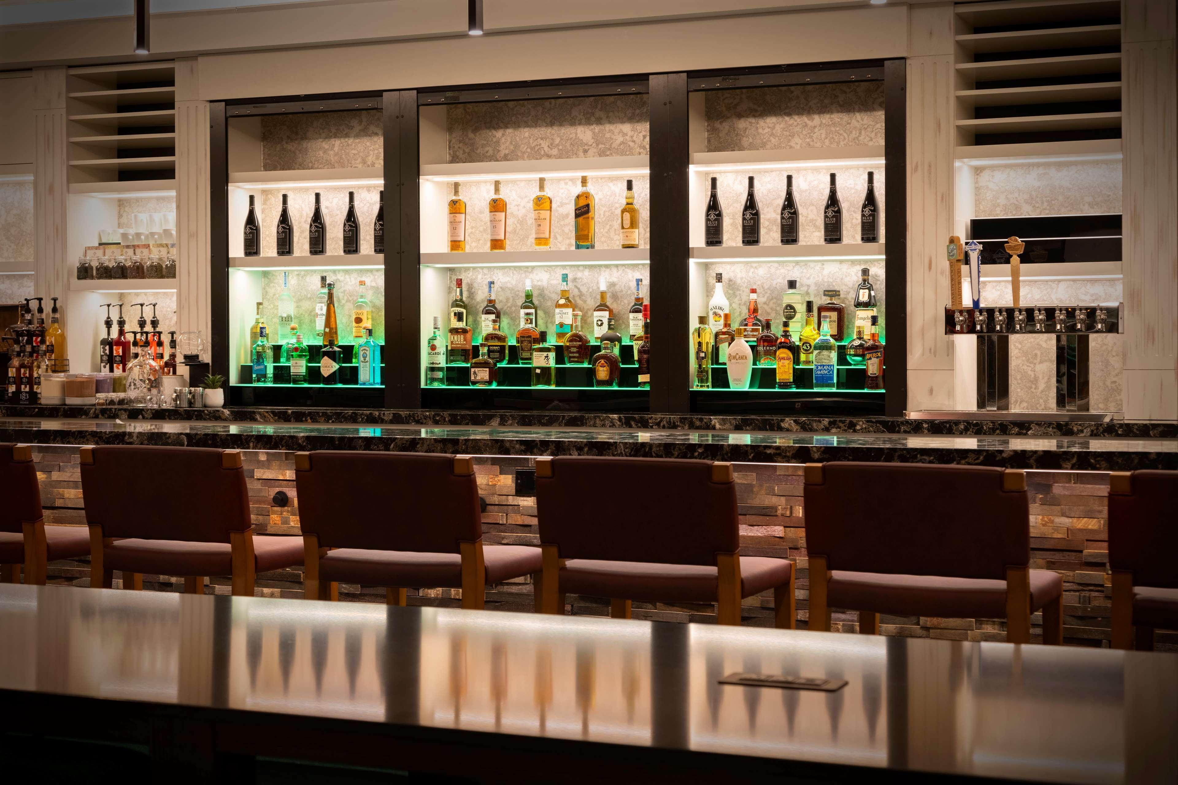 Hilton Garden Inn Haymarket Extérieur photo