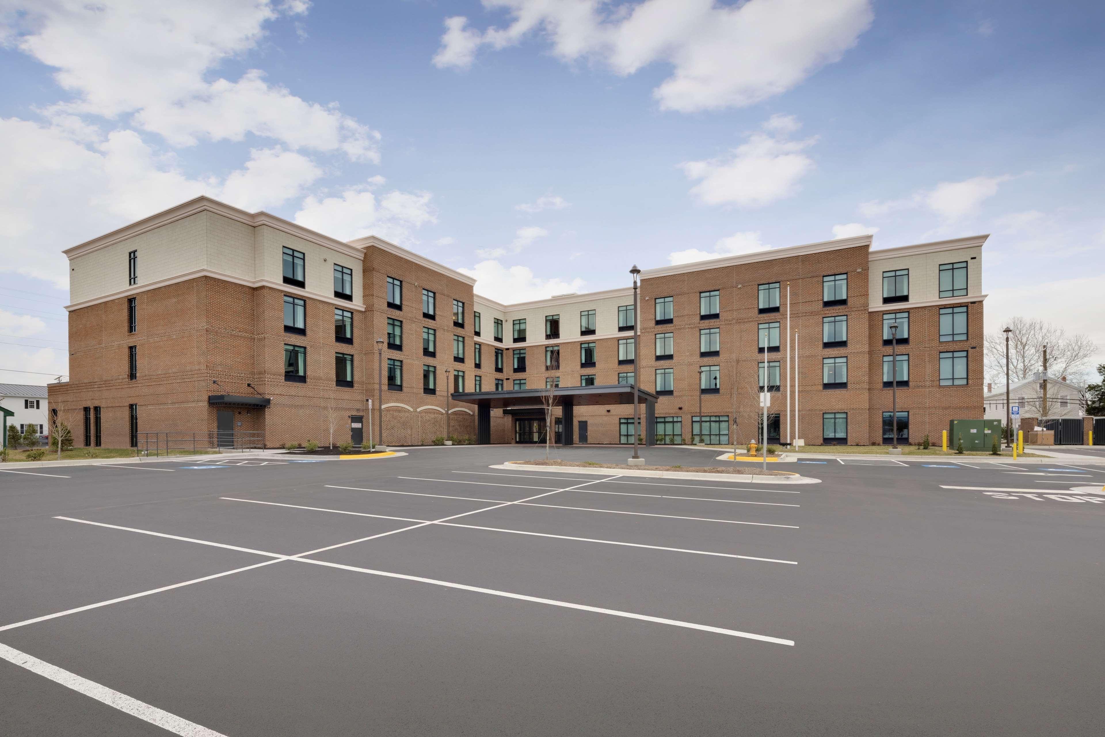 Hilton Garden Inn Haymarket Extérieur photo