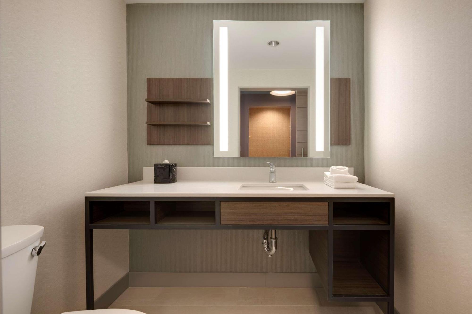 Hilton Garden Inn Haymarket Extérieur photo